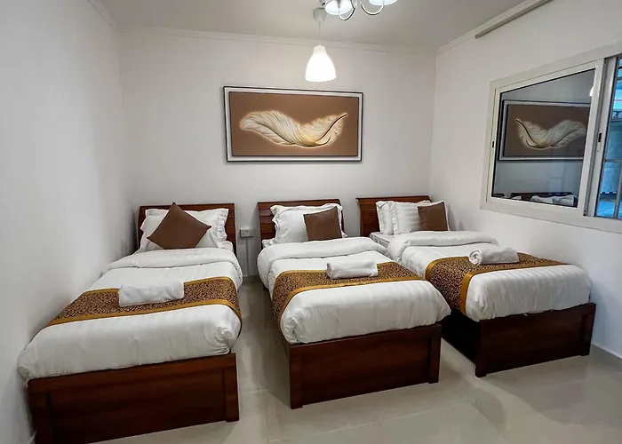 Sky-High Villa فيلا عنان السماء