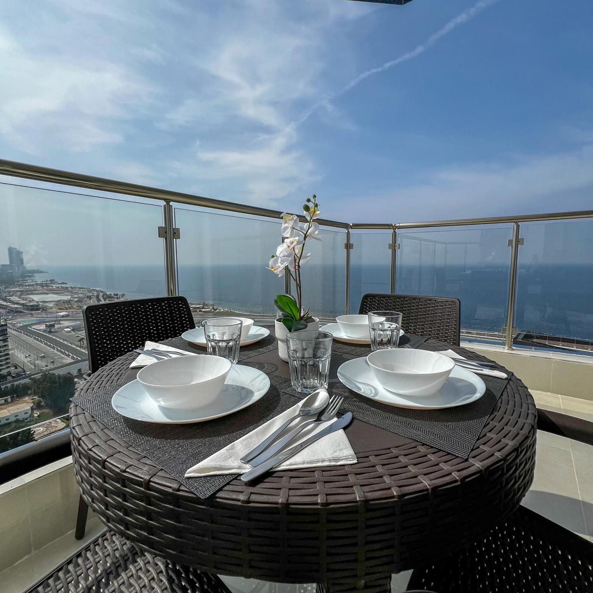 Apartment Sky-high عنان السماء *