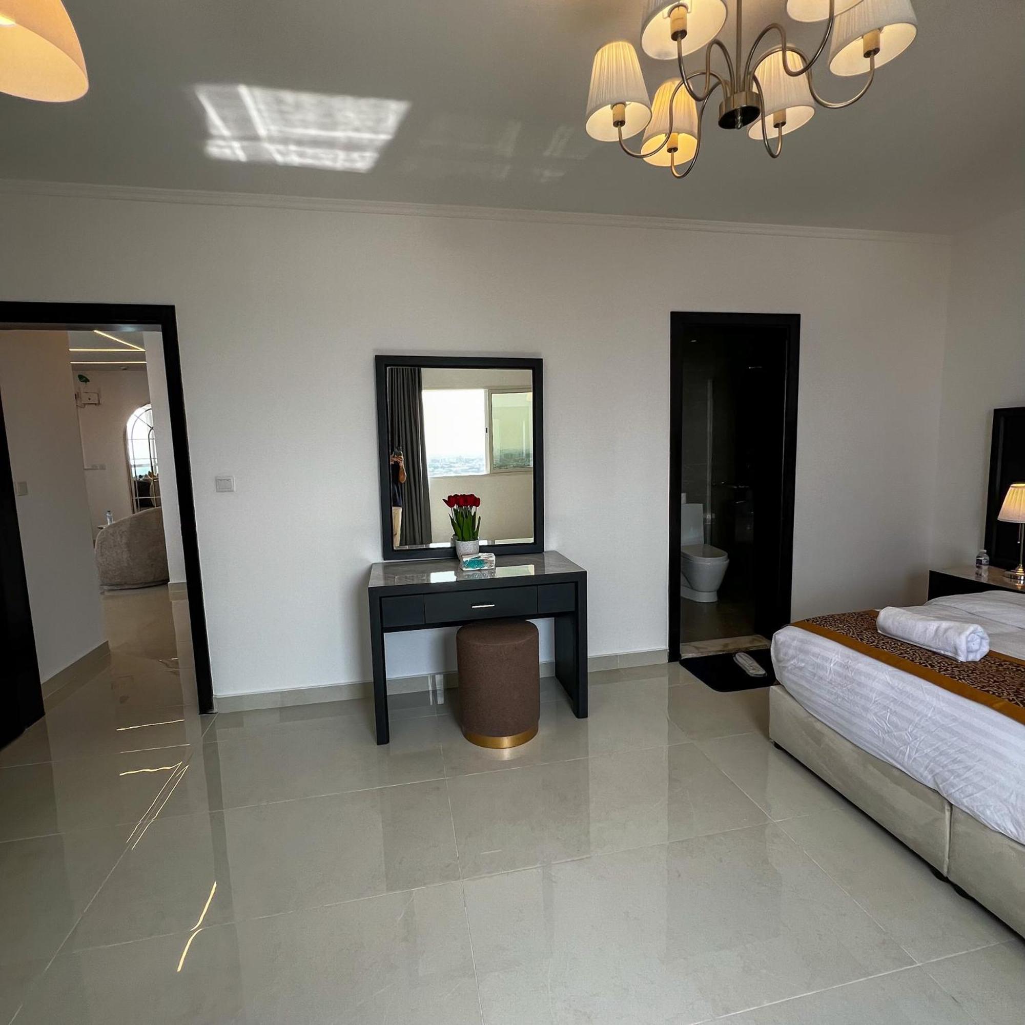 Apartment Sky-high عنان السماء Jeddah